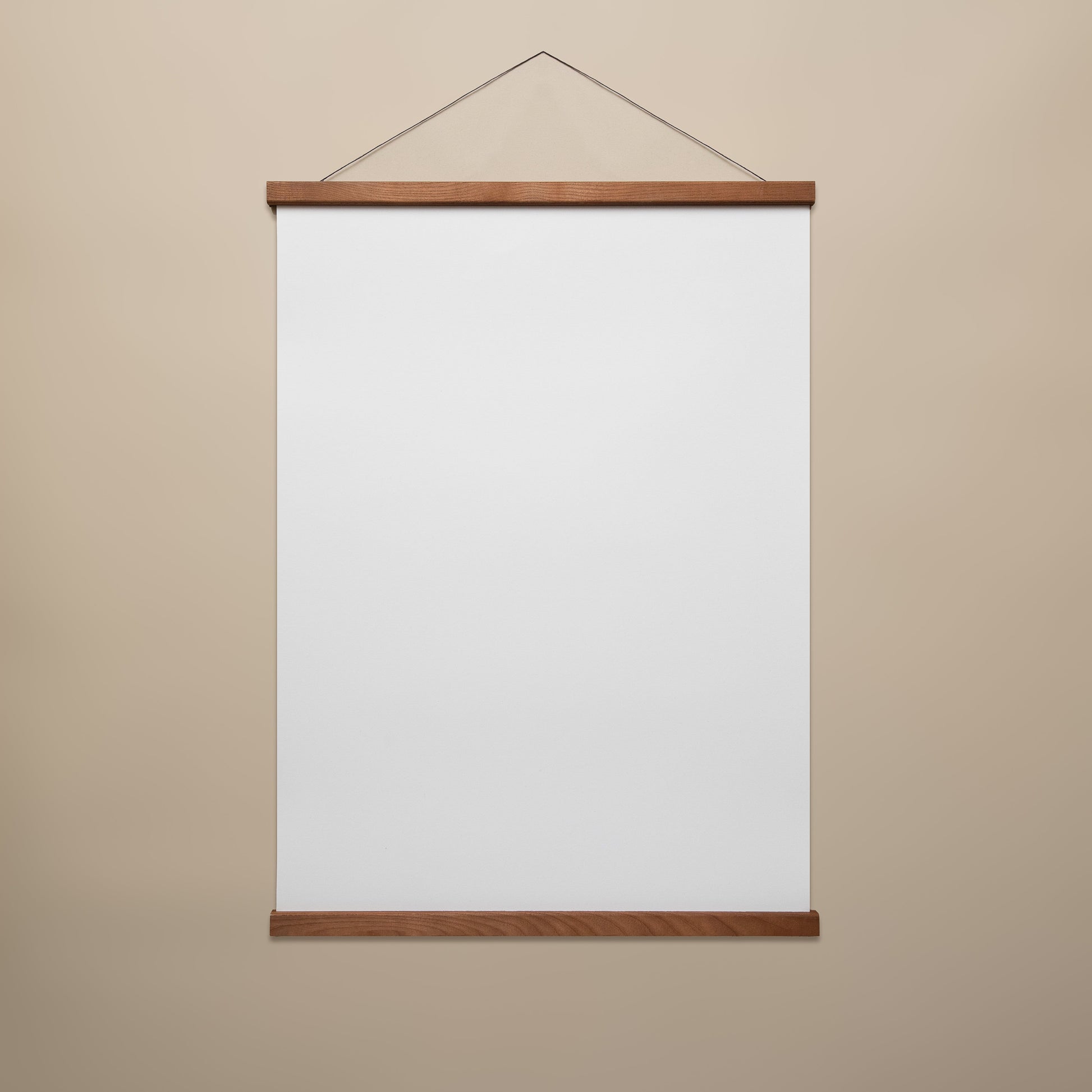 Peléton Frame Magnetic dark oak frame